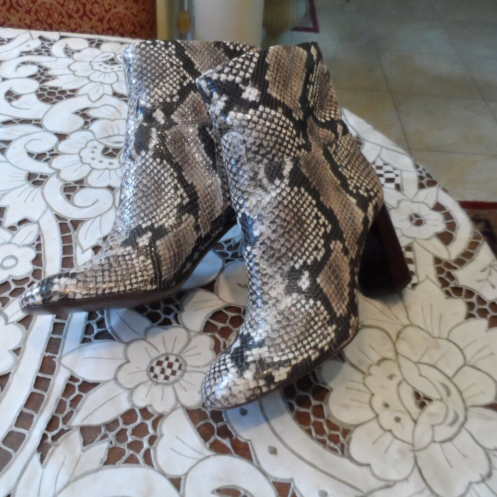 Tory Burch Python Print Ankle Heeled Boots Size 8… - image 1